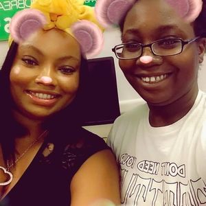 Meet your Posher, Ebony